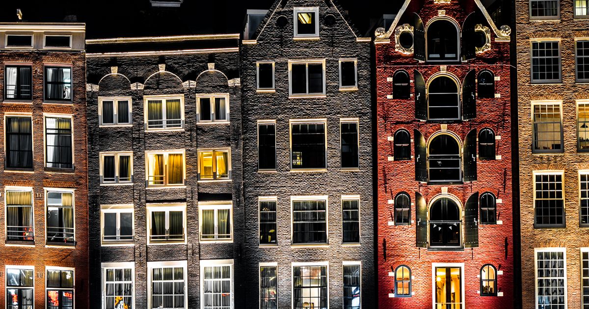 Learning Dutch for life abroad