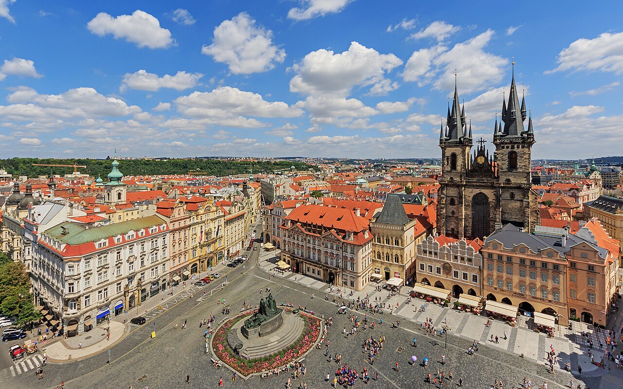 How Long Does It Take to Learn Czech? The Honest 1,100-Hour Answer (2026)