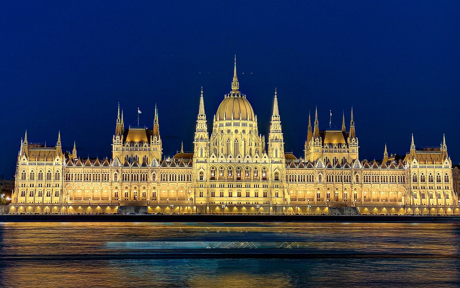 How Long Does It Take to Learn Hungarian? The Honest Answer for English Speakers